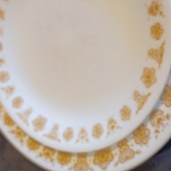 Corelle by Corning dinner ware 5 pc.set dinner plate salad plate and saucers - Picture 7 of 7